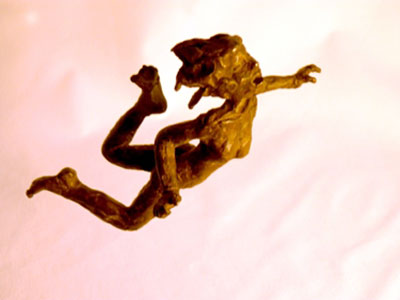 Sarah McKen - In Love Falling Out