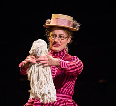 Anna Mazurik in Peter and the Starcatcher at Globe Theatre, December 2016