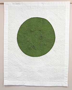 Hanna Yokozawa Farquharson - Zen Garden, 2018, machine-pieced and quilted cotton and linen fabric