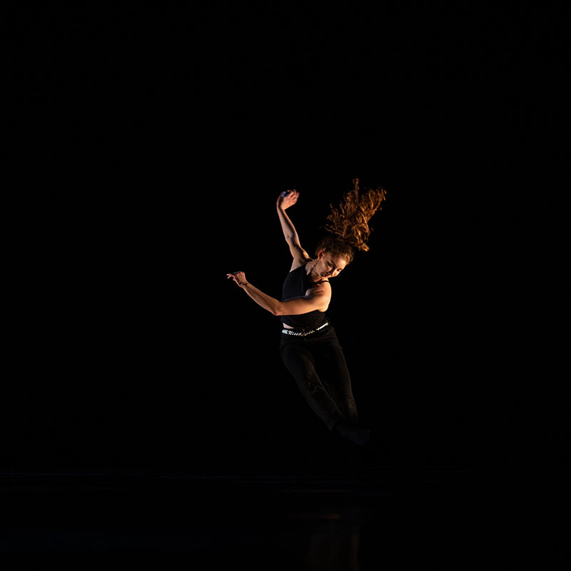 Anne Neudorf - Photo of dancer mid-performance